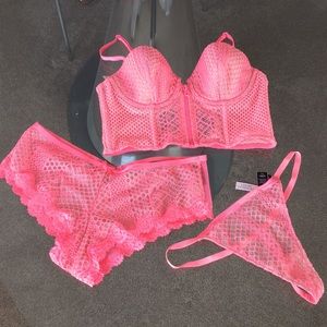 ❤️️Stunning 3-Piece Matching Victoria Secret Set❤️